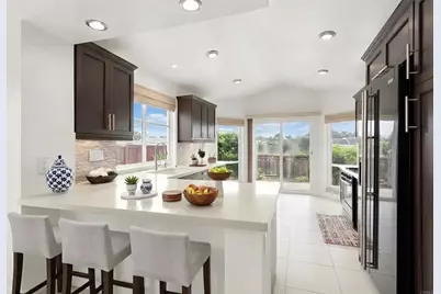 7302 Lantana Terrace, Carlsbad, CA 92011 - Photo 10