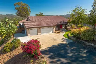 13703 Little Pond Rd, Valley Center, CA 92082 - Photo 58