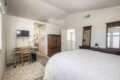 621 Paseo Rio, Vista, CA 92081 - Photo 18