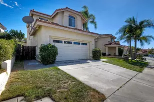 621 Paseo Rio, Vista, CA 92081 - Photo 2