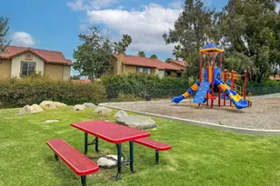 621 Paseo Rio, Vista, CA 92081 - Photo 32