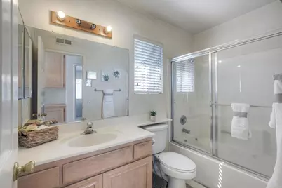 621 Paseo Rio, Vista, CA 92081 - Photo 14