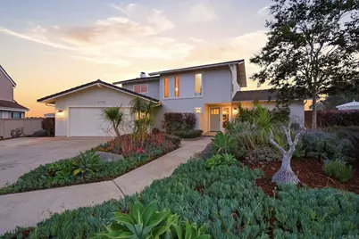 2712 Mateo Place, Carlsbad, CA 92009 - Photo 2