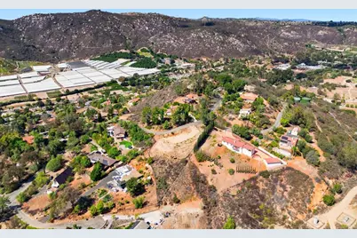 26421 Sky Drive, Escondido, CA 92026 - Photo 12