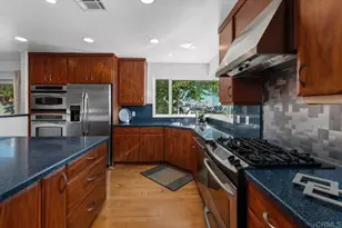 5324 Calle Vista, San Diego, CA 92109 - Photo 16