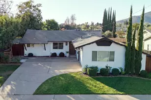 6250 Lake Arrowhead Dr, San Diego, CA 92119 - Photo 2