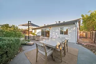 6250 Lake Arrowhead Dr, San Diego, CA 92119 - Photo 22