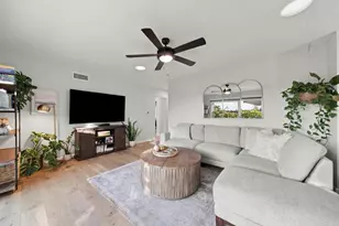 6250 Lake Arrowhead Dr, San Diego, CA 92119 - Photo 8