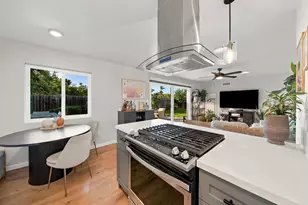 6250 Lake Arrowhead Dr, San Diego, CA 92119 - Photo 10