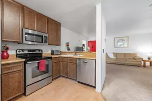 7508 Parkway Dr, La Mesa, CA 91942 - Photo 8