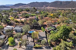 10287 Canyon Dr, Escondido, CA 92026 - Photo 2