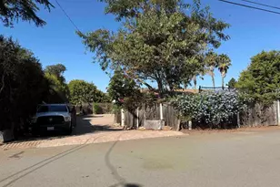 1040 1042 Golden Rd, Encinitas, CA 92024 - Photo 1