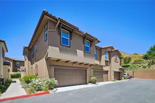 2487 Ascending Oaks Ln, Simi Valley, CA 93063 - Photo 2