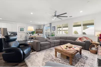 34393 Yellow Sage Court, Murrieta, CA 92563 - Photo 8