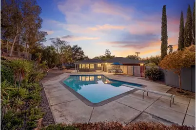 12845 Stone Canyon Rd, Poway, CA 92064 - Photo 2