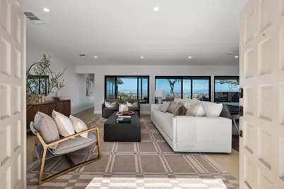 5877 Soledad Mountain Road, La Jolla, CA 92037 - Photo 8