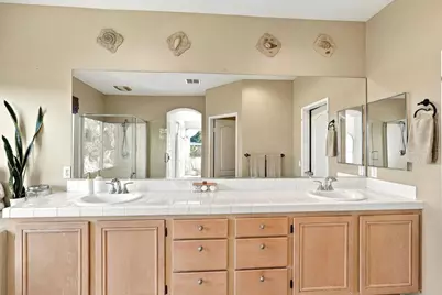 2762 Unicornio Street, Carlsbad, CA 92009 - Photo 22