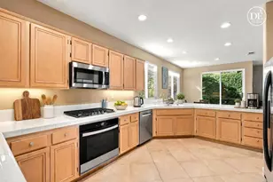 2762 Unicornio St, Carlsbad, CA 92009 - Photo 8