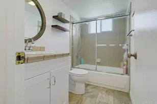 2773 La Gran Via, Carlsbad, CA 92009 - Photo 22