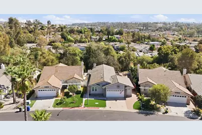 2326 Azure Lane, Vista, CA 92081 - Photo 28