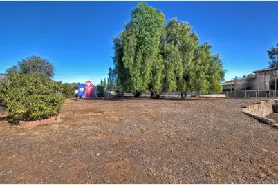 1503 Independence Way, Vista, CA 92084 - Photo 8