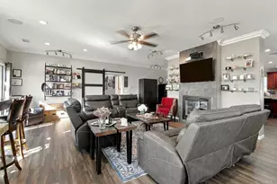 1503 Independence Way, Vista, CA 92084 - Photo 14