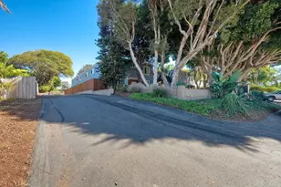 981 N Vulcan Ave, Encinitas, CA 92024 - Photo 30
