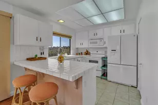 2542 Los Cerritos Ln, Fallbrook, CA 92028 - Photo 10