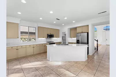 2353 Summerwind Place, Carlsbad, CA 92008 - Photo 8