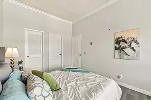 8310 Regents Rd, San Diego, CA 92122 - Photo 20