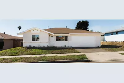 147 Edgewood Drive, Oceanside, CA 92054 - Photo 2
