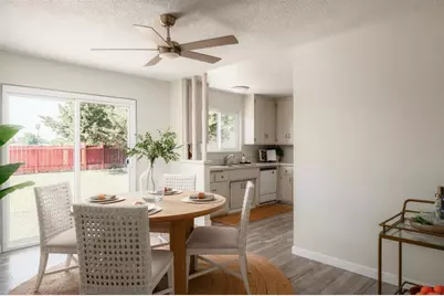 147 Edgewood Drive, Oceanside, CA 92054 - Photo 6