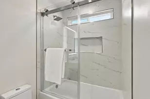 974 Sapphire St, San Diego, CA 92109 - Photo 42