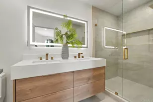 974 Sapphire St, San Diego, CA 92109 - Photo 46