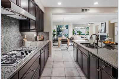 3729 Arapaho Place, Carlsbad, CA 92010 - Photo 8