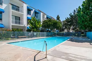 8332 Regents Rd, San Diego, CA 92122 - Photo 32