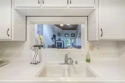 8559 Circle R Valley Lane, Escondido, CA 92026 - Photo 8