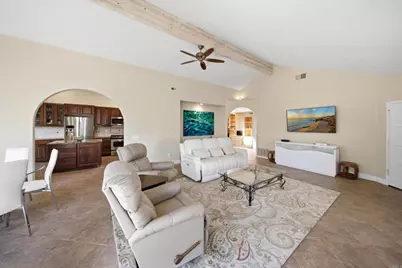4878 Galicia Way, Oceanside, CA 92056 - Photo 14