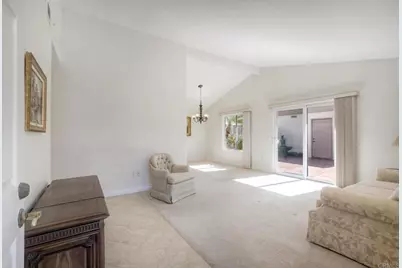 2702 Via Plato, Carlsbad, CA 92010 - Photo 4