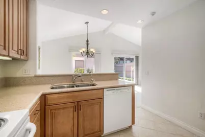 2702 Via Plato, Carlsbad, CA 92010 - Photo 16