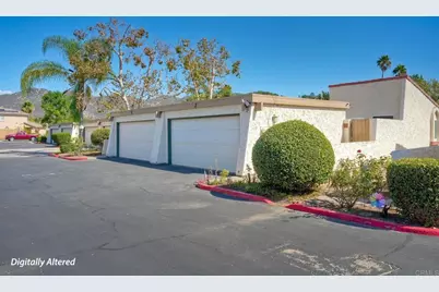 2855 Wanek Rd - J, Escondido, CA 92027 - Photo 2