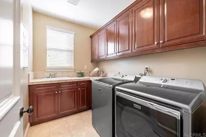 7047 Heron Circle, Carlsbad, CA 92011 - Photo 32