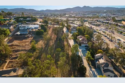209 N Tulip Street, Escondido, CA 92025 - Photo 16