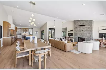 6662 Avenida La Reina, La Jolla, CA 92037 - Photo 10