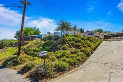 2044 Rorex Drive, Escondido, CA 92025 - Photo 30