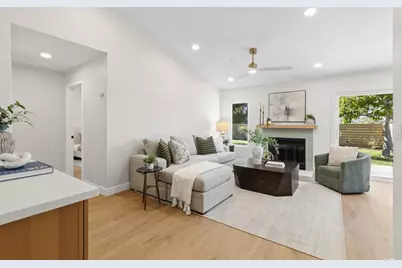 7905 Calle Posada, Carlsbad, CA 92009 - Photo 6