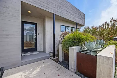 27 E E Street, Encinitas, CA 92024 - Photo 2