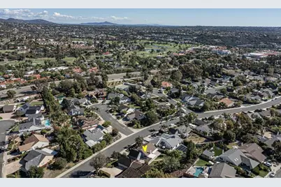 7107 Manzanita Street, Carlsbad, CA 92011 - Photo 50