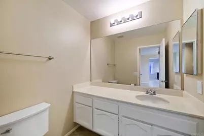1818 Spyglass Circle, Vista, CA 92081 - Photo 18