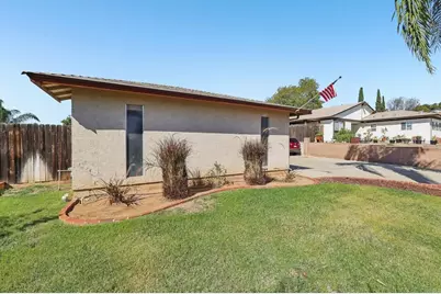 1426 Manzanita Avenue, Escondido, CA 92027 - Photo 14